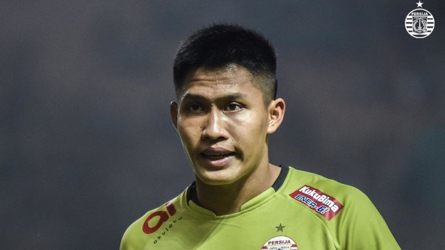 Mantan penjaga gawang Persija Jakarta, Daryono, meninggal dunia. Foto: Media Persija