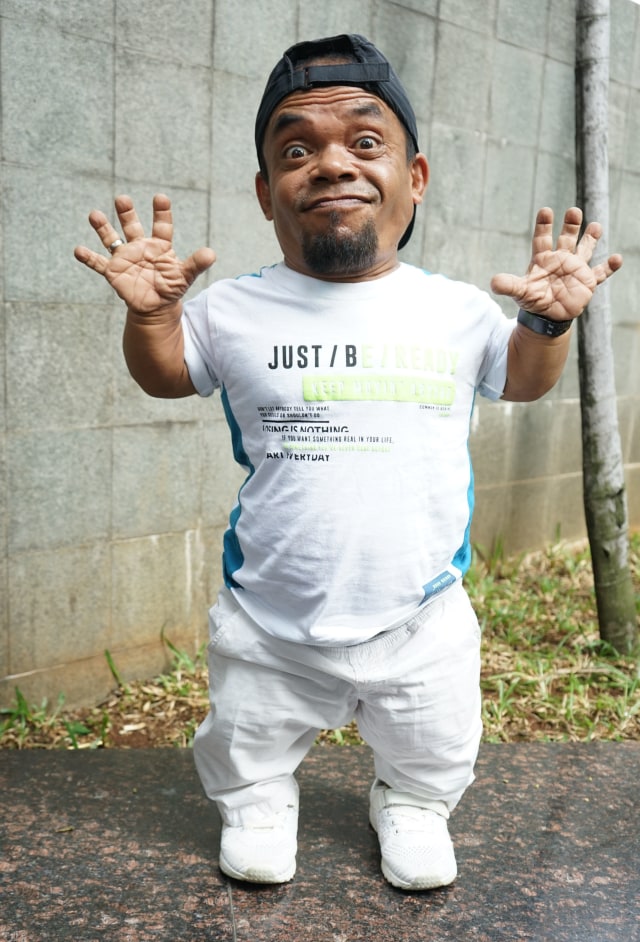 Artis komedi Ucok Baba saat ditemui di kawasan Tendean, Jakarta, Rabu, (11/11/2020). Foto: Ronny