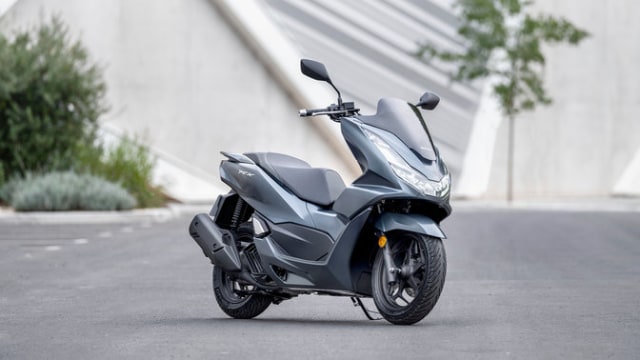 Tampilan depan All New Honda PCX 125. Foto: Honda Motorcyle Uk