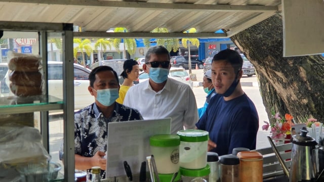 Usaha Mikro Kedai Djum Djum Thaitea di Kota Kendari. Foto: Kemenkop UKM