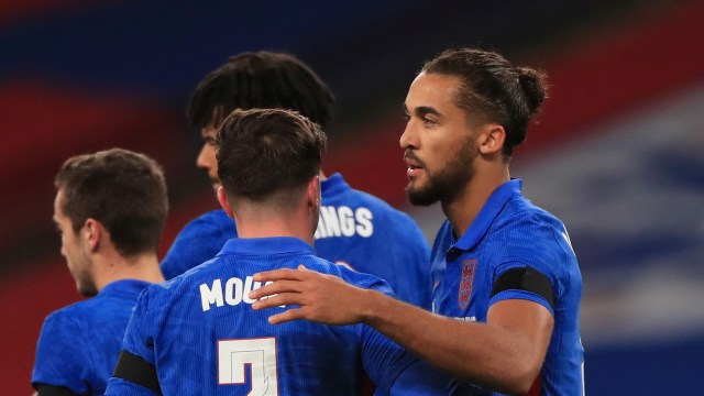 Selebrasi pemain timnas Inggris usai mencetak gol ke gawang timnas Republik Irlandia pada pertandingan persahabatan di Stadion Wembley, London, Inggris. Foto: Nick Potts/Pool/REUTERS