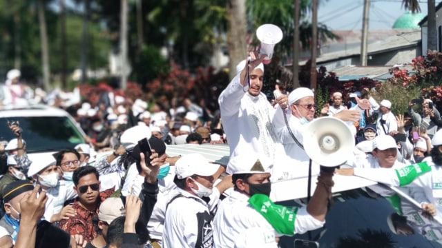 Massa Memadati Tol Gadog Tunggu Kedatangan Habib Rizieq, Foto: Dok. Istimewa