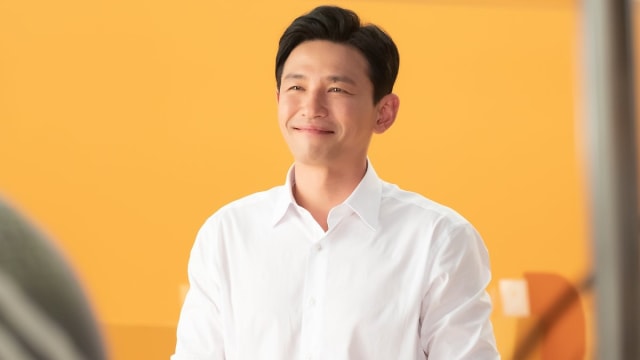 Hwang Jung Min. Dok: semcompany_