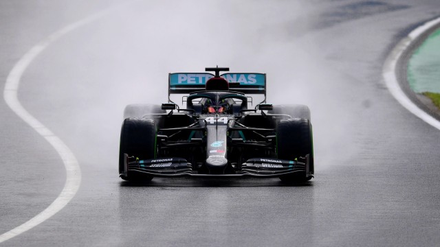 Lewis Hamilton di  F1 GP Turki 2020. Foto: Clive Mason/Reuters