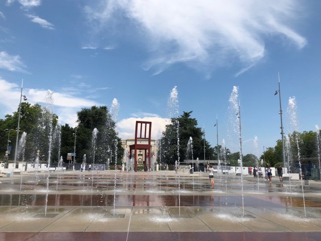 Place des Nations (sumber: dokumentasi pribadi)