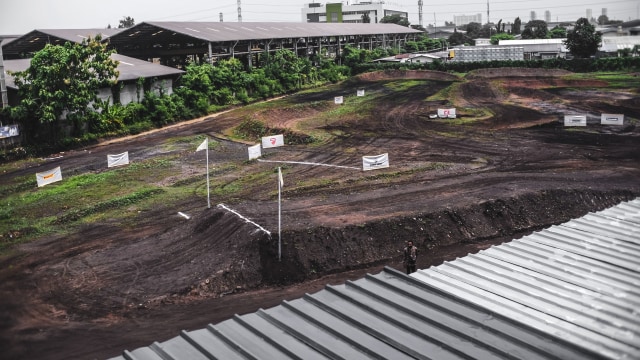 Sirkuit Off-road Hidden Valley Track BOS. Foto: Bangkit Jaya Putra/kumparan