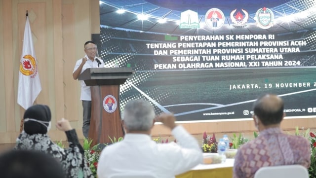 Menpora Zainudin Amali saat menetapkan Aceh dan Sumut sebagai Tuan Rumah PON 2024. Foto: Kemenpora RI