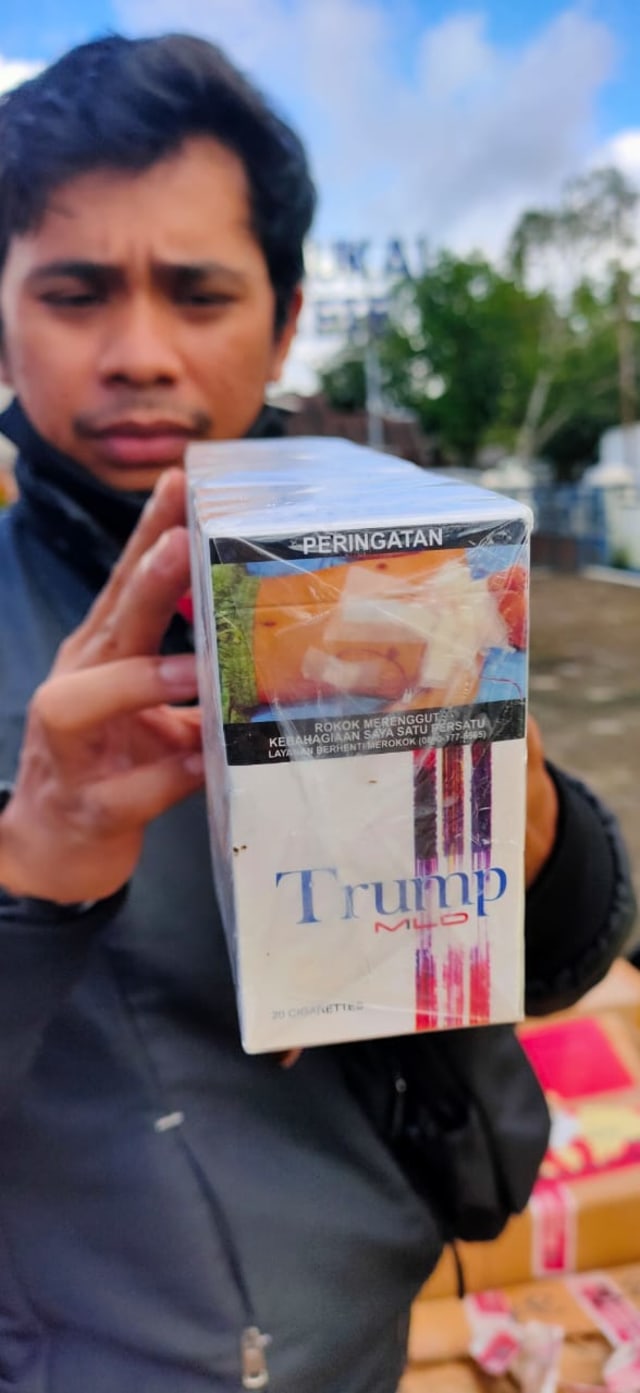 Salah satu rokok yang disita bea Cukai di Kalbar. Foto: Dok Hi!Pontianak