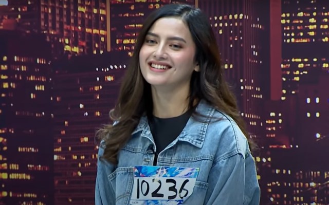 Femila Sinukaban, salah satu peserta audisi Indonesian Idol. Foto: Youtube/Indonesian Idol