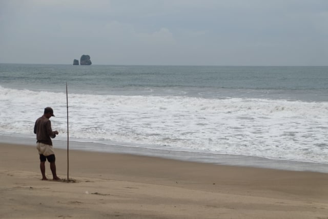 Pantai Kangen. Foto: Rizal Adhi