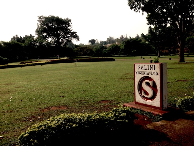 Millennium Park di tengah kota Abuja, Nigeria.