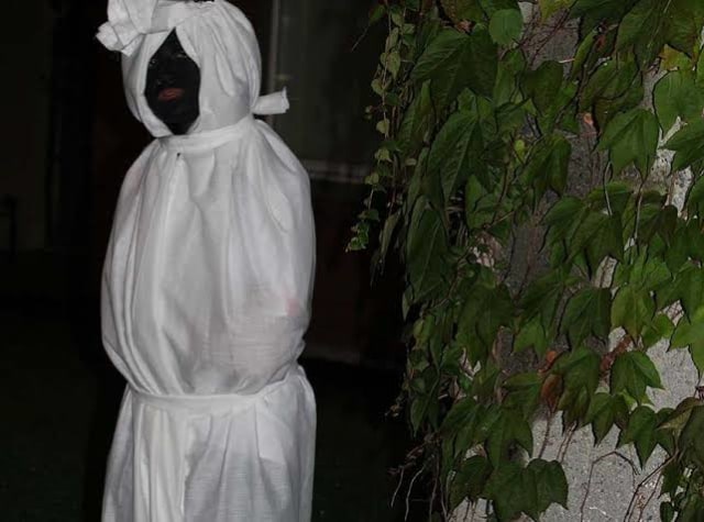 Ilustrasi pocong (Foto: Pinterest)