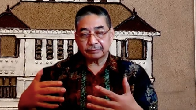 Kepala Lembaga Biologi Molekuler (LBM) Eijkman Prof Amin Soebandrio. Foto: Youtube/@DPMPTSP DKI Jakarta