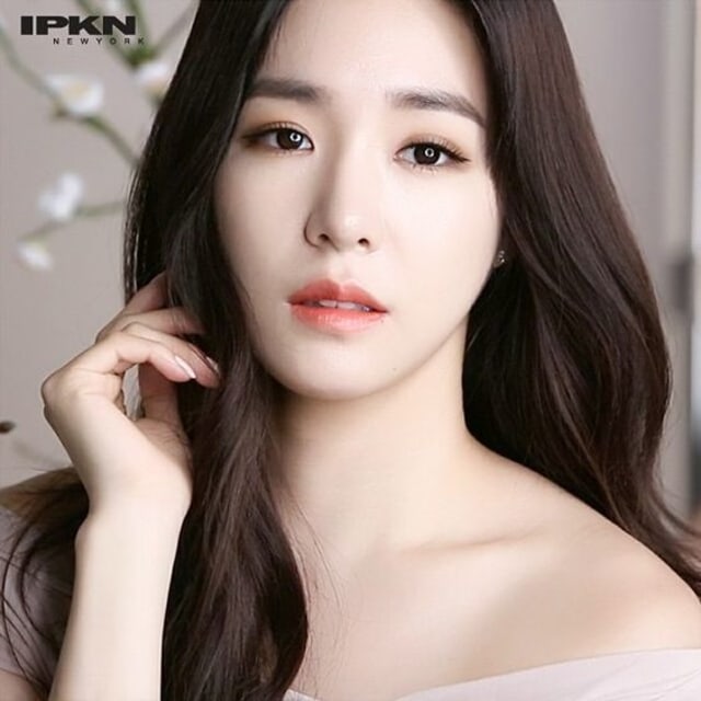 Karier Tiffany Young SNSD Foto: Pinterest