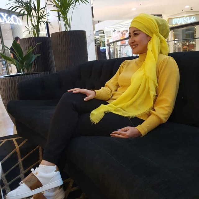 Gaya Iis Rosita Dewi, Istri Menteri KKP Edhy Prabowo Foto: Dok. Istimewa