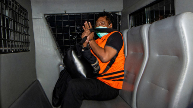 Direktur PT Dua Putra Perkasa (DPP) Suharjito usai menjalani pemeriksaan terkait kasus dugaan korupsi ekspor benih lobster di Gedung KPK, Jakarta, Kamis (26/11). Foto: ANTARA FOTO/Aditya Pradana Putra