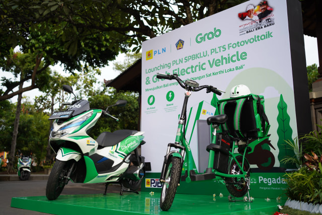 Armada motor listrik Grab di Bali. Foto: Grab
