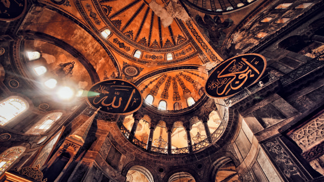 Ilustrasi sejarah Imam Syafi'i. Foto: Unsplash.com/abdullahoguk