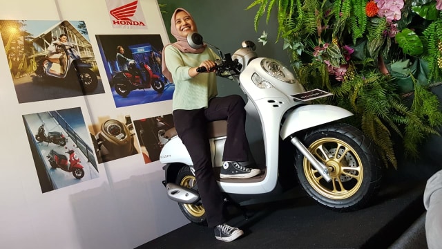 Honda Scoopy tipe prestige. Foto: Leo Prima/Hi!Pontianak
