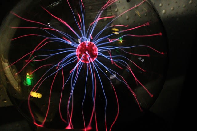 Ilustrasi gelombang elektromagnetik. Foto: Pixabay