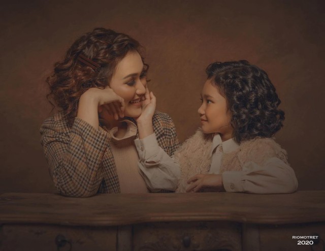 Ayu Ting Ting dan Bilqis. Foto: Instagram/@ayutingting92