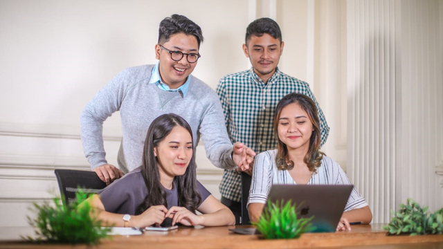 Ilustrasi bekerja di kumparan. Foto: Aditia Noviansyah/kumparan