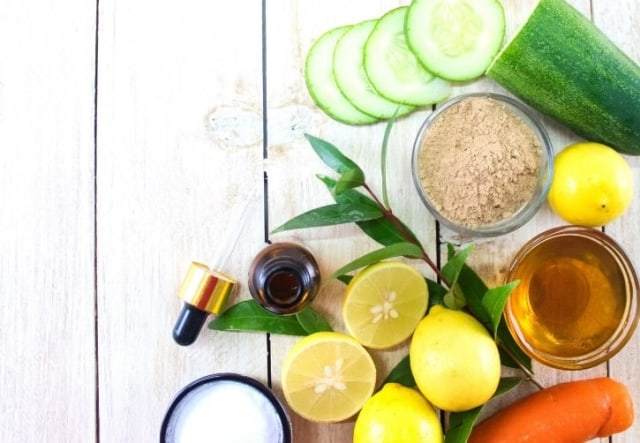 Cara alami menghilangkan jerawat. Foto: Pinterest