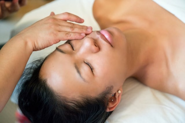 Perawatan kulit untuk menghilangkan bekas jerawat Foto: dok Park Avenue Dermatology