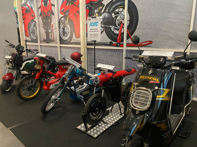 Motor Kustom Listrik IIMS Motobike Show. Foto: Djoko Iman Santoso