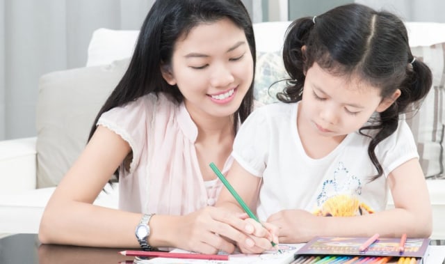 Ilustrasi Mendampingi Anak Belajar. Sumber: Pearson international School