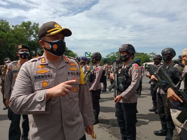 Hendri Umar. Foto: Rizal Adhi