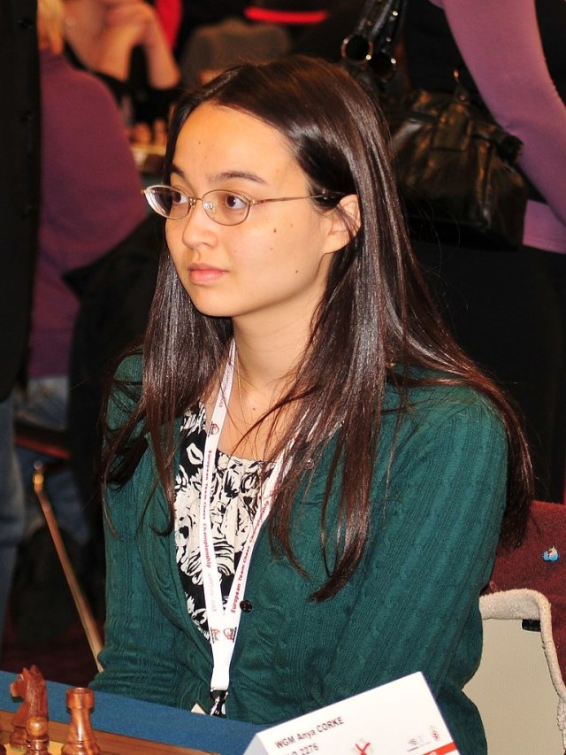 Grandmaster perempuan, Anya Corke Allen, saat bertanding di Warsaw, Polandia, tahun 2013 Foto: Przemyslaw Jahr/Wikimedia Commons