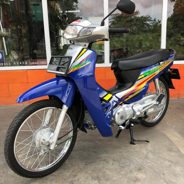 Tampilan depan Honda Kirana yang sudah direstorasi. Foto: dok.  Adrian Yudi Widodo