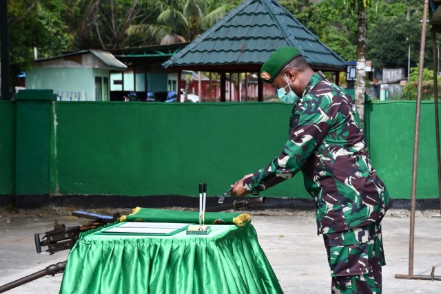 Jinsiy aloqa qilayotgan qizlarning jinsiy aloqa videolari