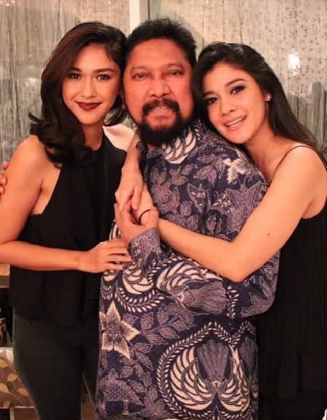 Nana Mirdadn, Jamal Mirdad, Naysilla Mirdad. Foto: Instagram @naymirdad
