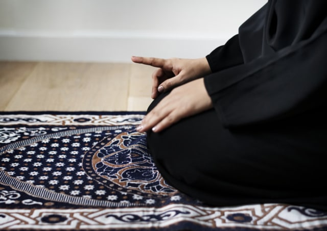 Sholat Sunnah Taubat sumber foto: Freepik