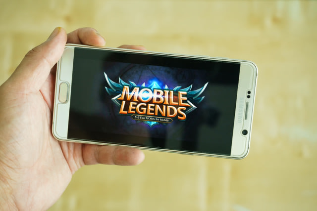 Logo Mobile Legends. Sumber: Shutter Stock. 