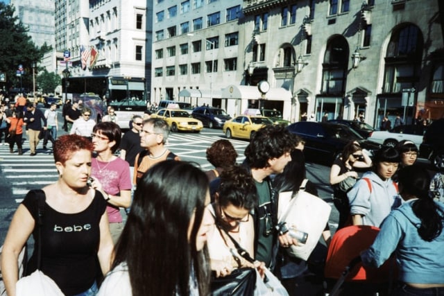 Penduduk. Foto: Unsplash.