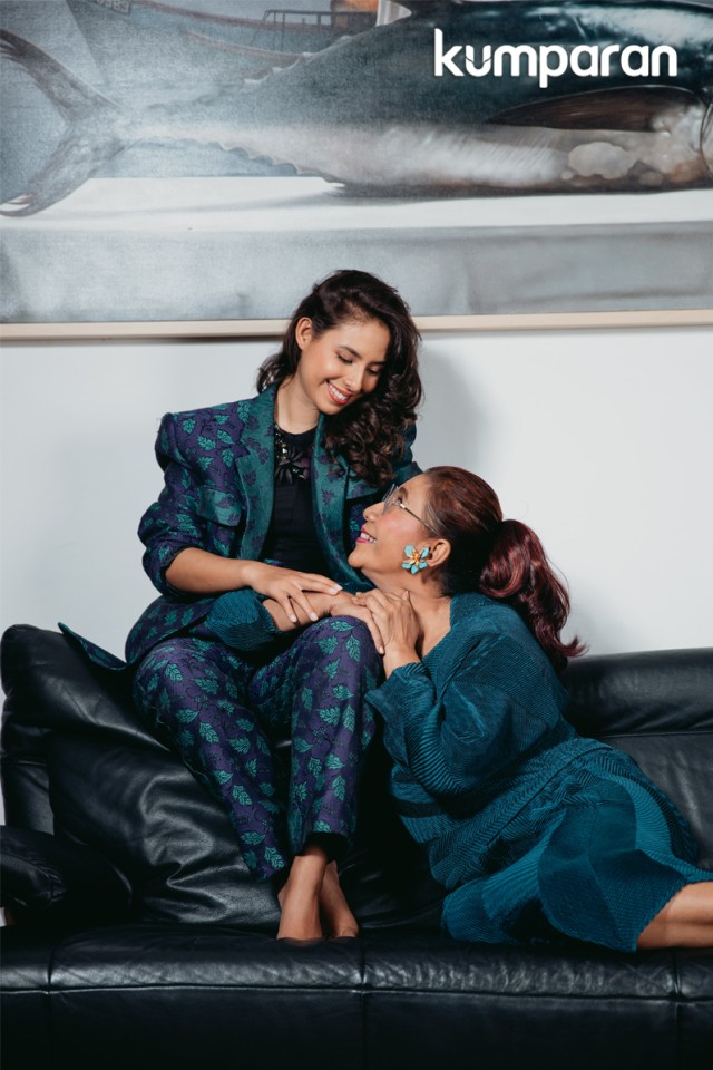 Ace ayol bilan video jinsiy aloqa Ersiz dacha porno