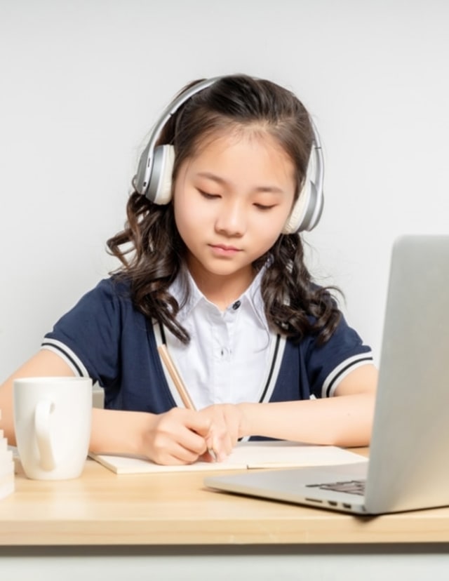 Psikologis Anak yang Belajar dari Rumah Lebih Stabil Foto: Shutterstock