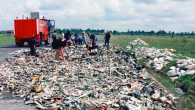 Puing-puing pesawat SilkAir MI185 pada 23 tahun yang lalu. Dok: Aviaction Accident Database,