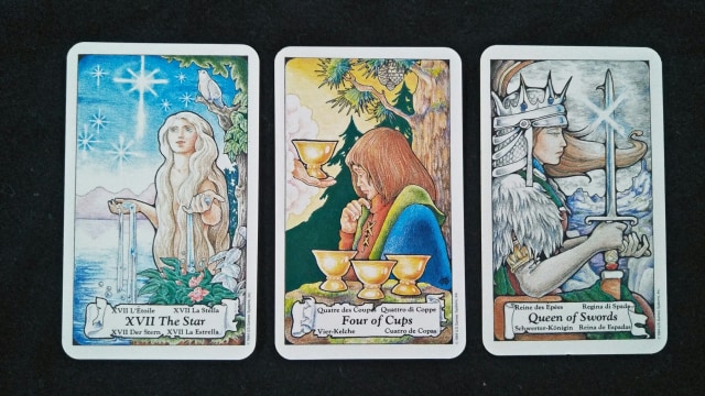 The Star, Four of Cups, Queen of Swords (Foto: Lidia)
