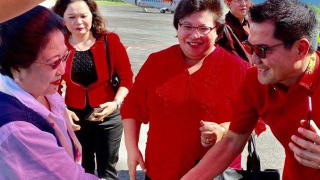 Joune Ganda bersama Megawati Soekarnoputri