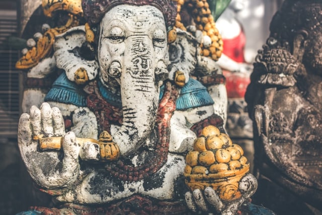 Ilustrasi Cerita Mite. Foto: Unsplash.