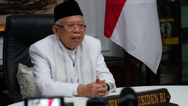 Wakil Presiden Ma'ruf Amin saat memberikan sambutan dalam acara pengukuhan pengurus baru MUI 2020-2025. Foto: Setwapres