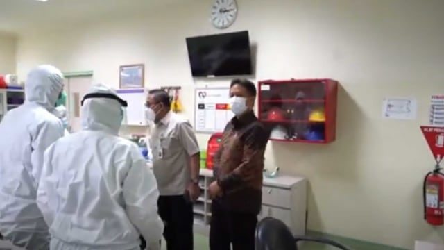 Menkes Budi Gunawan Sadikin tinjau RS Fatmawati. Foto: Dok. Kemenkes RI
