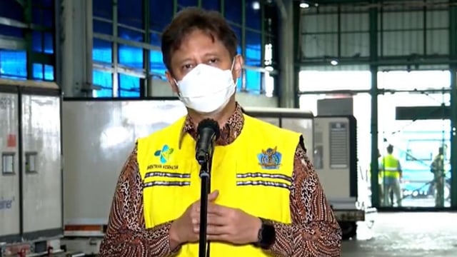 Menkes RI Budi Gunadi saat konferensi pers di Bandara Soekarno Hatta, Tangerang, Kamis (31/12). Foto: Biro Pers Sekretariat Presiden
