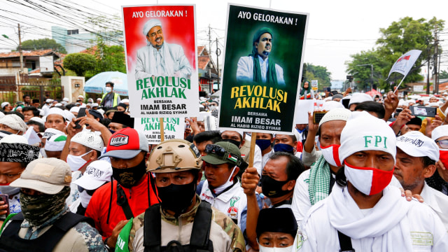 Ilustrasi FPI. Foto: Ajeng Dinar Ulfiana/REUTERS