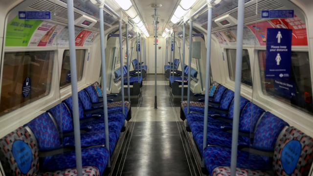 Ilustrasi Kereta Bawah Tanah . Foto: Hannah McKay/REUTERS