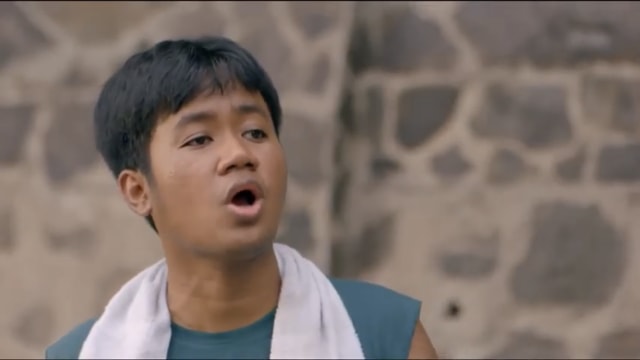 Adegan dalam film Yowis Ben yang mengucapkan Jancuk; Sumber: Youtube